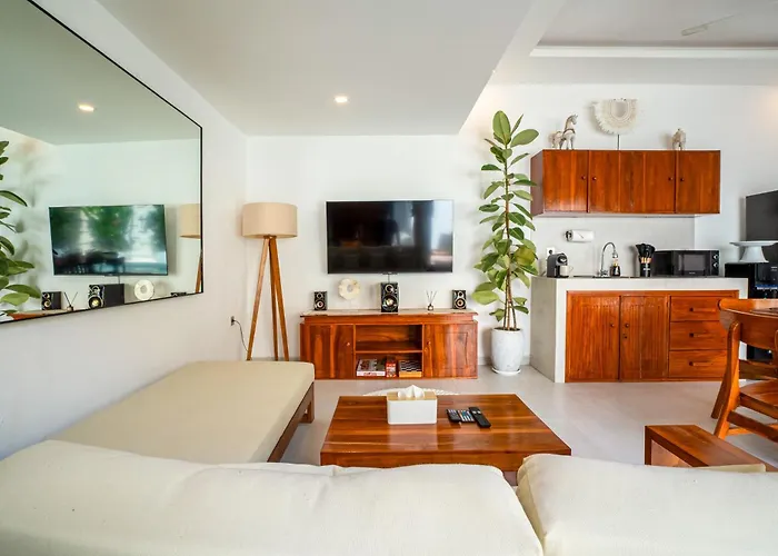 Cozy 2br Nara With Private Pool And Fitness Corner In -bali Seminyak